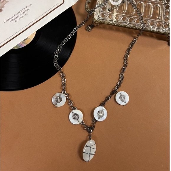 Boutique Quartz X-Long Silver Handmade Charm Silver Statement Necklace - Picture 1 of 6